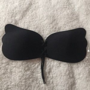 Strapless/backless Sticky Bra
